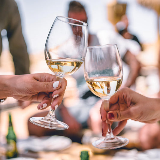 Comment bien tenir son verre de vin ?